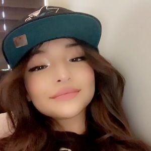 Meet your Posher, Jen